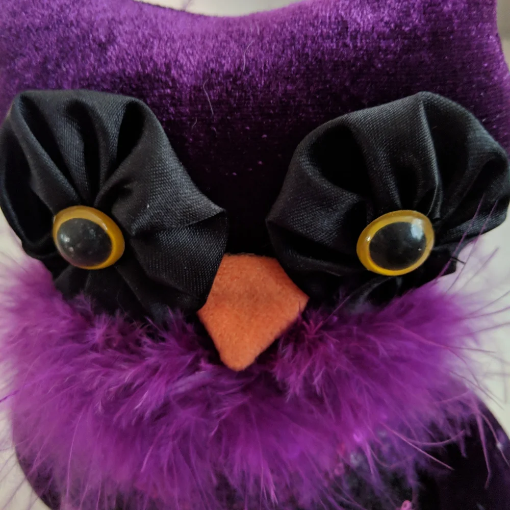 Vintage Rare Elegant Bedazzled Owl Sitter Halloween Witchy Decor Tabletop